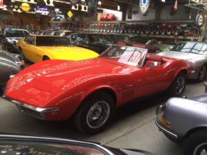 Image 18/50 of Chevrolet Corvette Stingray (1969)