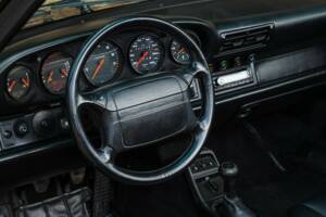 Afbeelding 19/50 van Porsche 911 Carrera 2 (1991)