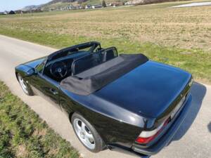 Bild 22/24 von Porsche 944 Turbo (1991)