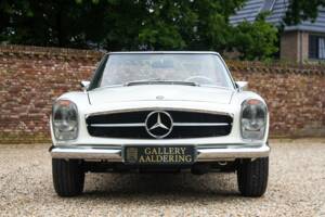 Image 5/50 de Mercedes-Benz 280 SL (1971)