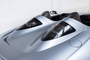 Bild 41/47 von Aston Martin V12 Speedster (2021)