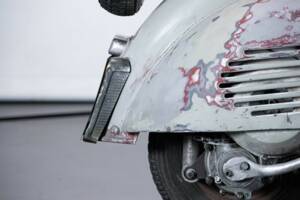 Immagine 11/50 di Piaggio Vespa 125 (1954)