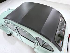 Image 13/38 of Citroën 2 CV 6 (1982)