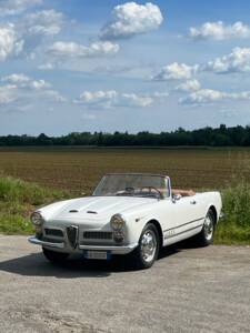 Afbeelding 2/9 van Alfa Romeo 2000 Spider Veloce (1962)