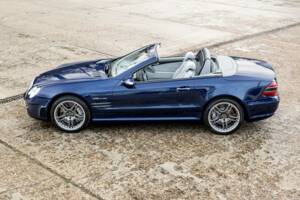 Image 4/42 of Mercedes-Benz SL 65 AMG (2006)
