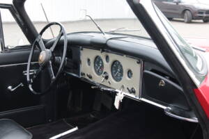 Image 76/84 of Jaguar XK 150 SE DHC (1958)