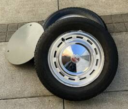 Image 14/50 of Triumph Herald 1200 (1965)