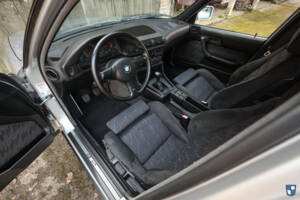 Afbeelding 10/72 van BMW M5 Touring (1992)