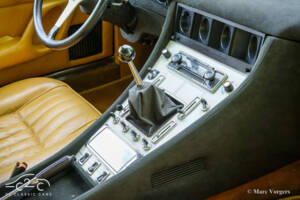 Image 20/80 de Ferrari 365 GTC&#x2F;4 (1972)