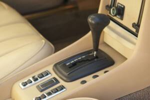 Image 33/50 de Mercedes-Benz 280 SLC (1976)