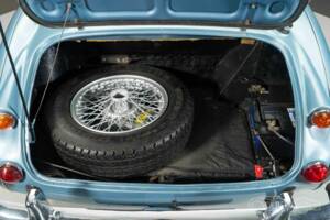 Immagine 6/19 di Austin-Healey 3000 Mk III (BJ8) (1966)