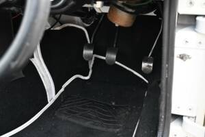 Image 18/50 of MG MGB (1972)