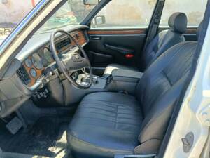 Image 49/50 of Jaguar XJ6 3.2 Sovereign (1983)