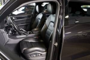 Bild 6/17 von Porsche Cayenne E-Hybrid (2018)