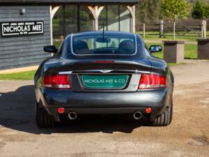 Image 12/92 of Aston Martin V12 Vanquish S (2007)