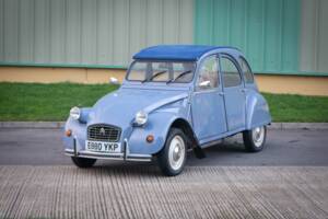 Image 2/38 de Citroën 2 CV 6 (1988)