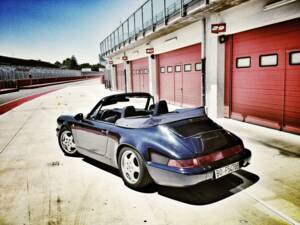 Image 42/42 of Porsche 911 Carrera 2 (1991)