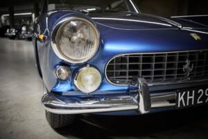 Imagen 28/100 de Ferrari 250 GT 2+2 (1963)