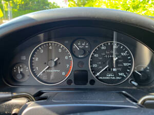 Immagine 22/24 di Mazda MX-5 1.6 (1992)