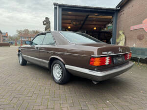 Immagine 7/18 di Mercedes-Benz 380 SEC (1983)