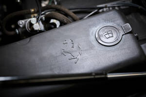 Image 89/100 of Ferrari 412 (1986)