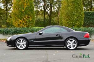 Immagine 5/50 di Mercedes-Benz SL 600 (2004)
