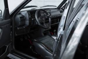 Image 25/39 of Volkswagen Golf Mk II GTi 16V 1.8 (1991)