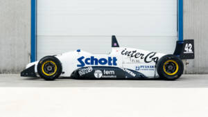 Image 4/64 de Dallara F392 Formula 3 (1992)