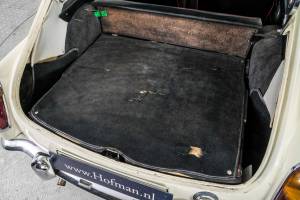 Imagen 45/50 de MG MGB GT (1966)