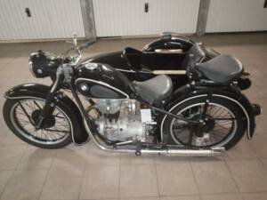 Image 3/7 of BMW R 25 (1951)
