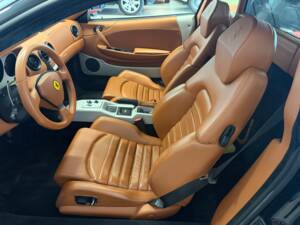 Image 17/22 of Ferrari 360 Modena (1999)
