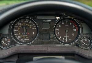 Immagine 17/30 di Ferrari 550 Barchetta (2001)