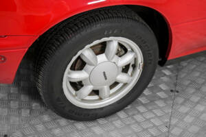 Bild 35/50 von Mazda MX-5 1.6 (1992)