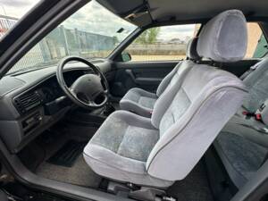 Image 12/19 de Renault R 19 1.7 TXE (1995)