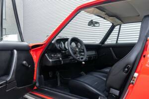 Image 25/37 of Porsche 911 2.7 S (1974)