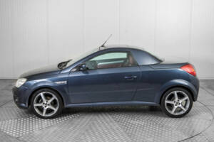 Image 50/50 de Opel Tigra TwinTop 1.4 Twinport (2006)
