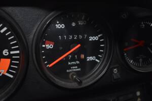 Bild 77/93 von Porsche 911 SC-L 3.1 (1978)