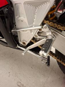Image 3/15 of Bimota YB11 Superleggera (1998)