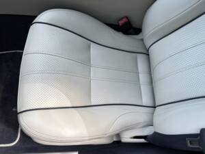 Image 11/50 of Jaguar XJ 5.0 (2011)