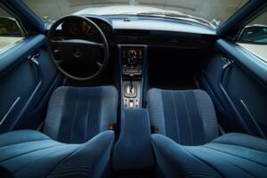 Bild 15/95 von Mercedes-Benz 450 SEL 6,9 (1976)