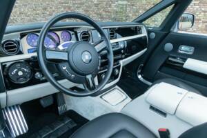 Bild 36/50 von Rolls-Royce Phantom DHC (2009)