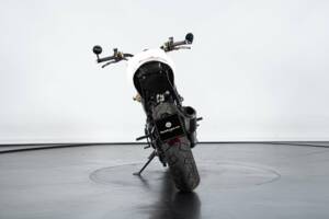 Immagine 7/50 di Ducati DUMMY (1998)