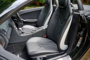 Image 22/50 of Mercedes-Benz SLK 350 (2004)