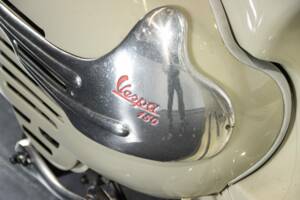 Bild 42/50 von Piaggio Vespa 150 "Struzzo" VL (1955)