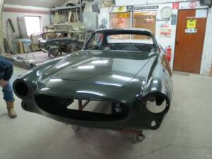 Image 25/50 of Volvo 1800 S (1968)