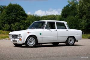 Image 4/40 de Alfa Romeo Giulia 1600 TI (1967)