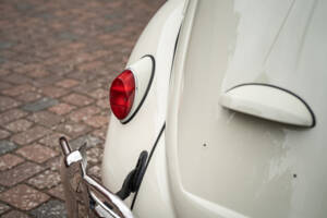 Image 13/57 of Volkswagen Kever 1200 (1965)