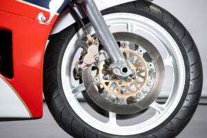 Immagine 21/48 di Honda VFR 750R RC 30 (1988)