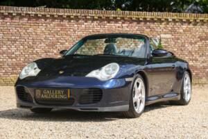 Bild 1/50 von Porsche 911 Carrera 4S (2004)