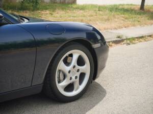 Bild 23/46 von Porsche 911 Carrera 4S (1900)